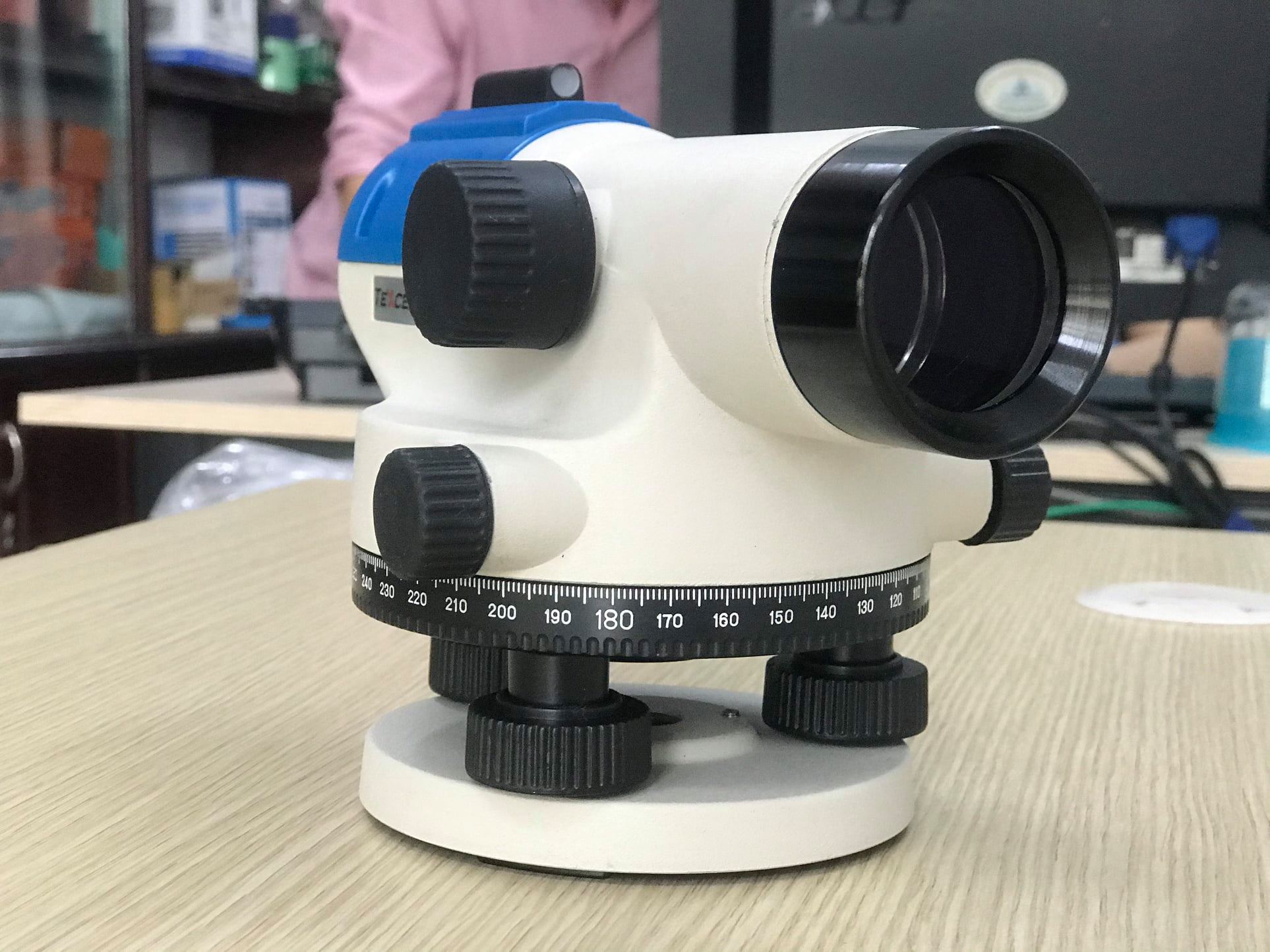 Máy thủy bình Texcel TL32 zoom 32x